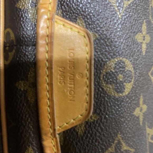 Authentic LV MM - Picture 5 of 13